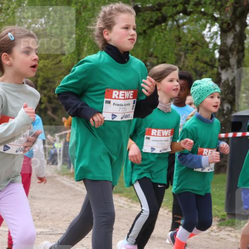25.04.2026 - Das Zehntel Zöllner http://msf.ph/oto/9617611 25.04.2026 09:49:49 Laufen 788, 7770, 7765, 7786 meine-sportfotos.de