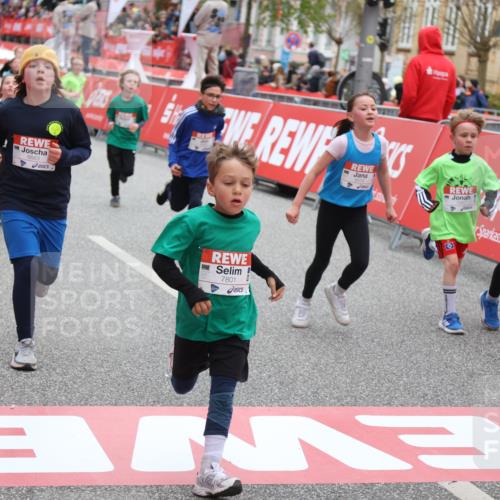 25.04.2026 - Das Zehntel Strokosch-Dieckow http://msf.ph/oto/9617642 25.04.2026 10:56:37 Ziel 5039, 5226, 5229, 5505, 5576, 5578, 5583, 5741, 5790, 5978, 6014, 6067, 6074, 6412, 6552, 6663, 6871, 6876, 6884, 6886, 6952, 6953, 7267, 7288, 7702, 7715, 7759, 7801, 7803, 7849, 7903, 7970 meine-sportfotos.de