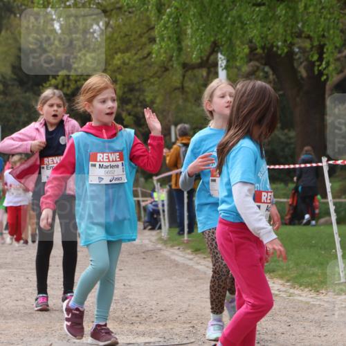 25.04.2026 - Das Zehntel Zöllner http://msf.ph/oto/9617674 25.04.2026 09:49:51 Laufen 5560, 5652 meine-sportfotos.de