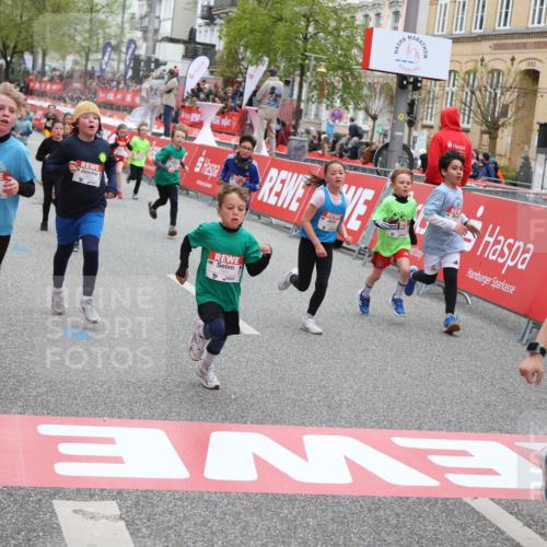 25.04.2026 - Das Zehntel Strokosch-Dieckow http://msf.ph/oto/9617693 25.04.2026 10:56:36 Ziel 5226, 5229, 5420, 5505, 5576, 5578, 5583, 5741, 5790, 5978, 6014, 6067, 6074, 6412, 6552, 6663, 6871, 6876, 6884, 6886, 6952, 6953, 6999, 7267, 7288, 7702, 7715, 7759, 7801, 7849, 7903, 7970 meine-sportfotos.de