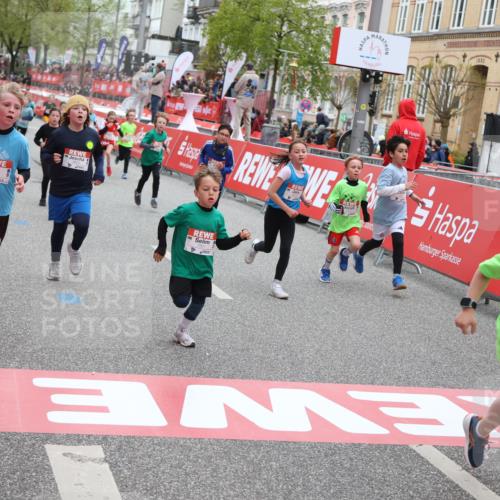 25.04.2026 - Das Zehntel Strokosch-Dieckow http://msf.ph/oto/9617706 25.04.2026 10:56:36 Ziel 5226, 5229, 5420, 5505, 5576, 5578, 5583, 5741, 5790, 5978, 6014, 6067, 6074, 6412, 6552, 6663, 6871, 6876, 6884, 6886, 6952, 6953, 6999, 7267, 7288, 7702, 7715, 7759, 7801, 7849, 7903, 7970 meine-sportfotos.de