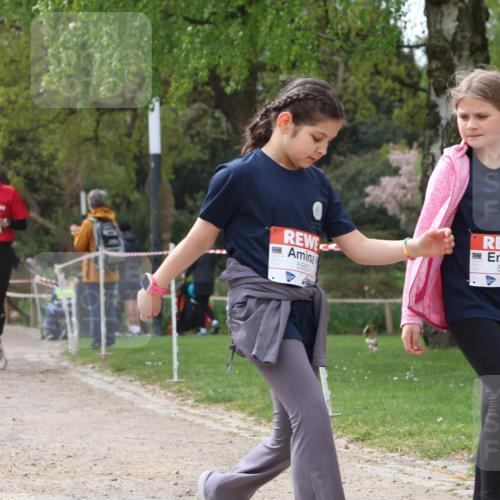 25.04.2026 - Das Zehntel Zöllner http://msf.ph/oto/9617744 25.04.2026 09:49:54 Laufen 5560, 5562 meine-sportfotos.de