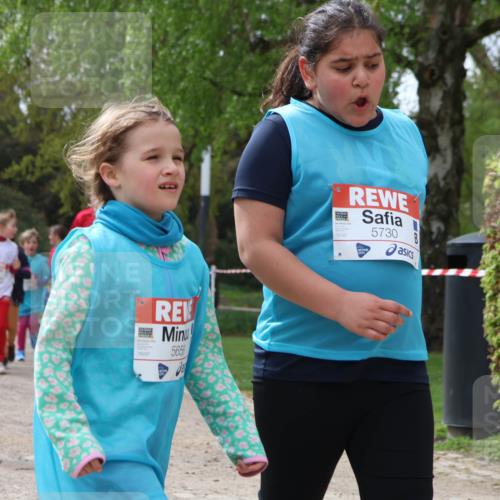 25.04.2026 - Das Zehntel Zöllner http://msf.ph/oto/9617801 25.04.2026 09:49:56 Laufen 5000, 5730, 10, 5730 meine-sportfotos.de