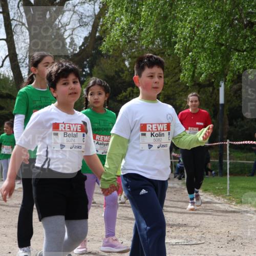 25.04.2026 - Das Zehntel Zöllner http://msf.ph/oto/9617848 25.04.2026 09:49:57 Laufen 5074, 5853, 5082 meine-sportfotos.de