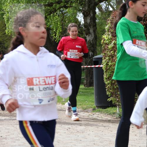 25.04.2026 - Das Zehntel Zöllner http://msf.ph/oto/9617909 25.04.2026 09:50:00 Laufen 6559 meine-sportfotos.de