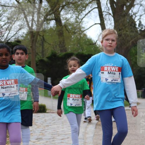 25.04.2026 - Das Zehntel Zöllner http://msf.ph/oto/9618037 25.04.2026 09:50:06 Laufen 6832, 63, 5849, 6836 meine-sportfotos.de