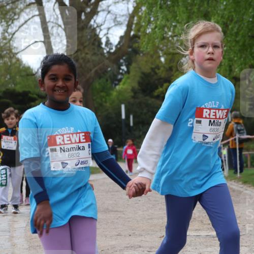 25.04.2026 - Das Zehntel Zöllner http://msf.ph/oto/9618062 25.04.2026 09:50:07 Laufen 1922, 6832, 21, 6836 meine-sportfotos.de