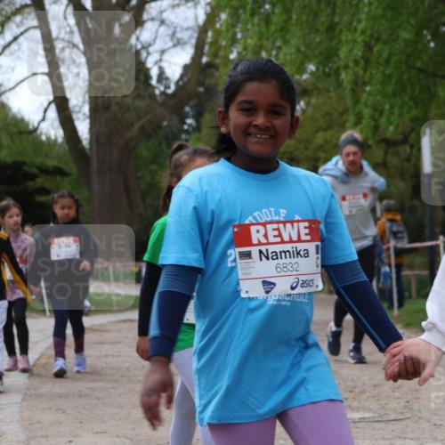 25.04.2026 - Das Zehntel Zöllner http://msf.ph/oto/9618068 25.04.2026 09:50:08 Laufen 5863, 6832, 2 meine-sportfotos.de