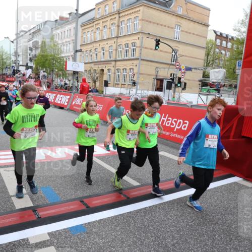 25.04.2026 - Das Zehntel Strokosch-Dieckow http://msf.ph/oto/9618154 25.04.2026 10:56:28 Ziel 5099, 5195, 5367, 5420, 5443, 5493, 5494, 5696, 5721, 5756, 5791, 6010, 6025, 6093, 6586, 6813, 6965, 6999, 7115, 7132, 7149, 7228, 7466, 7518, 7679, 7835, 7879 meine-sportfotos.de