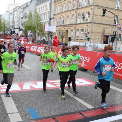 25.04.2026 - Das Zehntel Strokosch-Dieckow http://msf.ph/oto/9618202 25.04.2026 10:56:27 Ziel 5099, 5195, 5274, 5367, 5443, 5493, 5494, 5549, 5696, 5721, 5756, 5791, 6010, 6025, 6093, 6586, 6813, 6965, 7092, 7115, 7132, 7149, 7161, 7228, 7466, 7518, 7679, 7835, 7875, 7879 meine-sportfotos.de