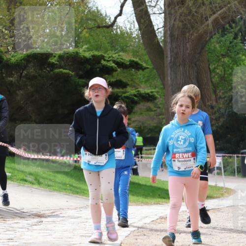 25.04.2026 - Das Zehntel Zöllner http://msf.ph/oto/9618318 25.04.2026 09:50:24 Laufen 6862, 20, 10, 6828 meine-sportfotos.de