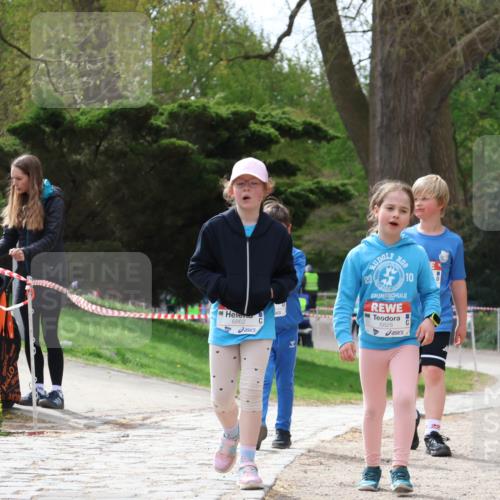 25.04.2026 - Das Zehntel Zöllner http://msf.ph/oto/9618328 25.04.2026 09:50:25 Laufen 6862, 20, 6828, 10 meine-sportfotos.de