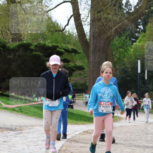 25.04.2026 - Das Zehntel Zöllner http://msf.ph/oto/9618355 25.04.2026 09:50:26 Laufen 6862, 20, 6828, 10 meine-sportfotos.de