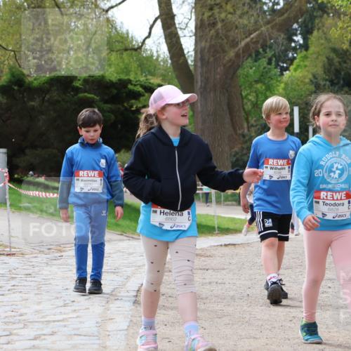25.04.2026 - Das Zehntel Zöllner http://msf.ph/oto/9618388 25.04.2026 09:50:28 Laufen 6290, 6862, 6286, 20, 6828 meine-sportfotos.de