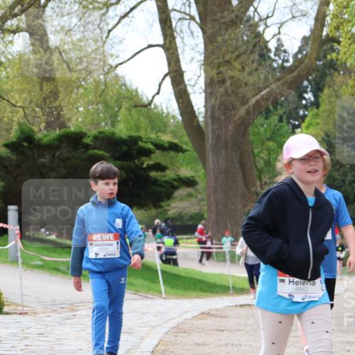 25.04.2026 - Das Zehntel Zöllner http://msf.ph/oto/9618409 25.04.2026 09:50:29 Laufen 6290, 6862, 20 meine-sportfotos.de