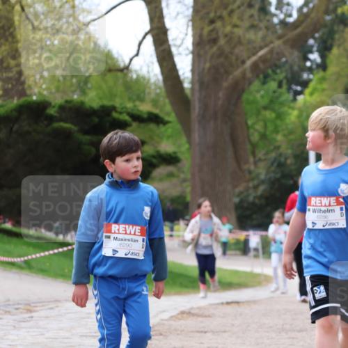 25.04.2026 - Das Zehntel Zöllner http://msf.ph/oto/9618432 25.04.2026 09:50:30 Laufen 6290, 6286 meine-sportfotos.de