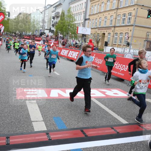 25.04.2026 - Das Zehntel Strokosch-Dieckow http://msf.ph/oto/9618463 25.04.2026 10:56:23 Ziel 5195, 5274, 5364, 5381, 5405, 5493, 5494, 5549, 5553, 5697, 5721, 5756, 5791, 6093, 6152, 6526, 6813, 7092, 7149, 7161, 7244, 7308, 7466, 7543, 7679, 7875, 7879, 8009 meine-sportfotos.de