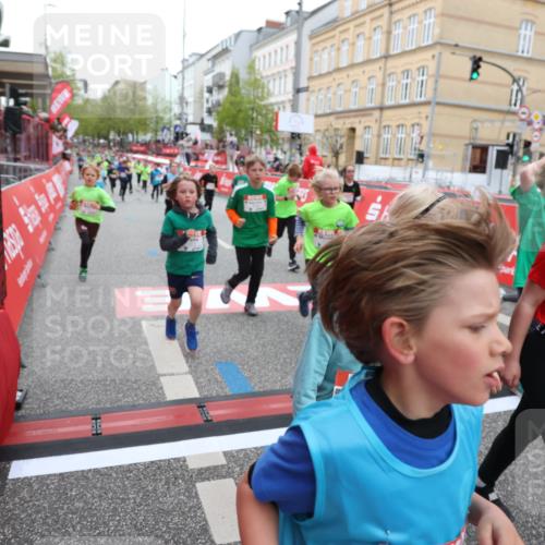 25.04.2026 - Das Zehntel Strokosch-Dieckow http://msf.ph/oto/9618589 25.04.2026 10:56:21 Ziel 5034, 5035, 5195, 5274, 5364, 5381, 5405, 5493, 5494, 5549, 5553, 5697, 6152, 6433, 6526, 6677, 6813, 7092, 7149, 7161, 7244, 7308, 7466, 7543, 7679, 7875, 8009 meine-sportfotos.de