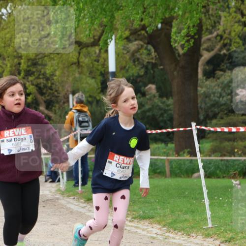 25.04.2026 - Das Zehntel Zöllner http://msf.ph/oto/9618647 25.04.2026 09:50:55 Laufen 6561, 6562, 727 meine-sportfotos.de