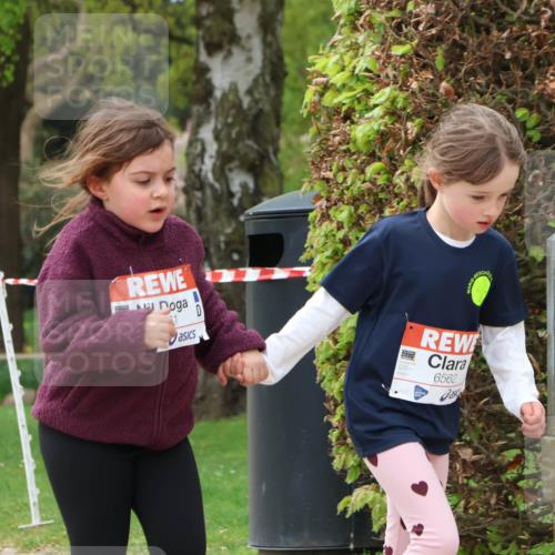 25.04.2026 - Das Zehntel Zöllner http://msf.ph/oto/9618696 25.04.2026 09:50:56 Laufen 6562 meine-sportfotos.de