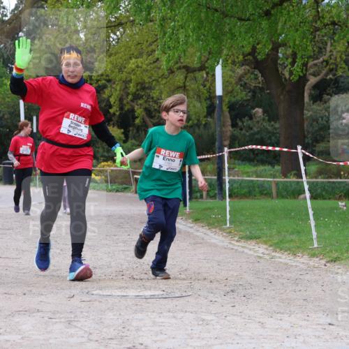 25.04.2026 - Das Zehntel Zöllner http://msf.ph/oto/9618865 25.04.2026 09:51:21 Laufen 7792 meine-sportfotos.de