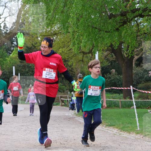 25.04.2026 - Das Zehntel Zöllner http://msf.ph/oto/9618875 25.04.2026 09:51:21 Laufen 7783 meine-sportfotos.de