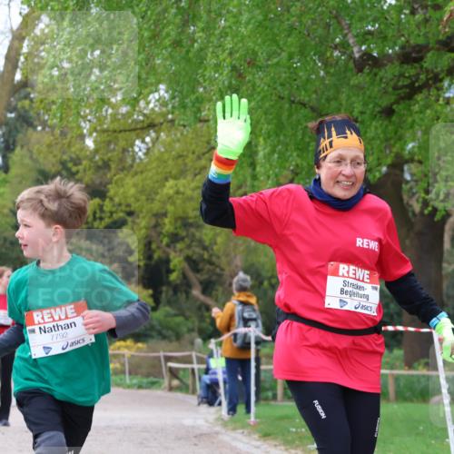 25.04.2026 - Das Zehntel Zöllner http://msf.ph/oto/9618888 25.04.2026 09:51:22 Laufen 7792, 7783 meine-sportfotos.de