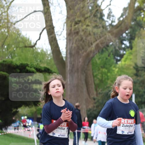 25.04.2026 - Das Zehntel Zöllner http://msf.ph/oto/9618942 25.04.2026 09:51:31 Laufen 6579, 6596 meine-sportfotos.de