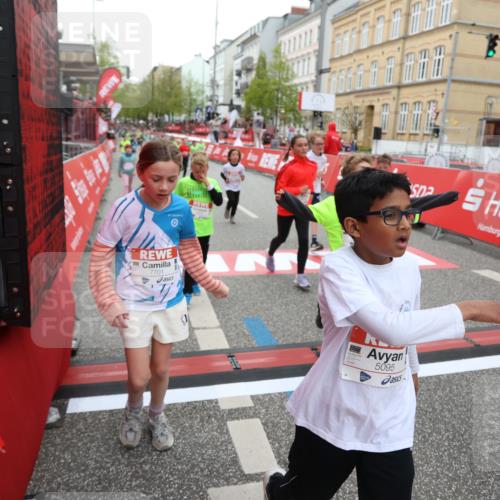 25.04.2026 - Das Zehntel Strokosch-Dieckow http://msf.ph/oto/9618949 25.04.2026 10:56:14 Ziel 5034, 5035, 5095, 5207, 5261, 5263, 5288, 5498, 5660, 5990, 6006, 6034, 6374, 6433, 6545, 6677, 6905, 6954, 7019, 7090, 7240, 7701, 7722, 7843, 8000 meine-sportfotos.de