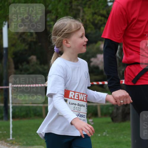 25.04.2026 - Das Zehntel Zöllner http://msf.ph/oto/9619125 25.04.2026 09:51:49 Laufen 5122 meine-sportfotos.de