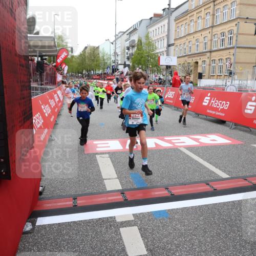 25.04.2026 - Das Zehntel Strokosch-Dieckow http://msf.ph/oto/9619164 25.04.2026 10:56:11 Ziel 5095, 5207, 5261, 5263, 5288, 5497, 5498, 5521, 5660, 5926, 5990, 6006, 6034, 6374, 6545, 6905, 6973, 7090, 7200, 7258, 7701, 7722, 7843, 8000 meine-sportfotos.de