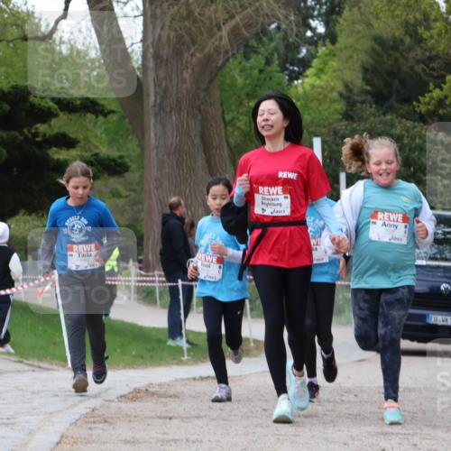 25.04.2026 - Das Zehntel Zöllner http://msf.ph/oto/9619223 25.04.2026 09:52:05 Laufen 2010, 6863, 4, 5470 meine-sportfotos.de