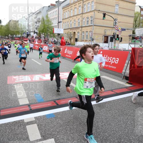 25.04.2026 - Das Zehntel Strokosch-Dieckow http://msf.ph/oto/9619225 25.04.2026 10:56:10 Ziel 5038, 5095, 5207, 5261, 5288, 5497, 5521, 5660, 5926, 5963, 5977, 5990, 6006, 6034, 6374, 6545, 6624, 6905, 6973, 7090, 7200, 7251, 7258, 7722, 7843, 8000 meine-sportfotos.de
