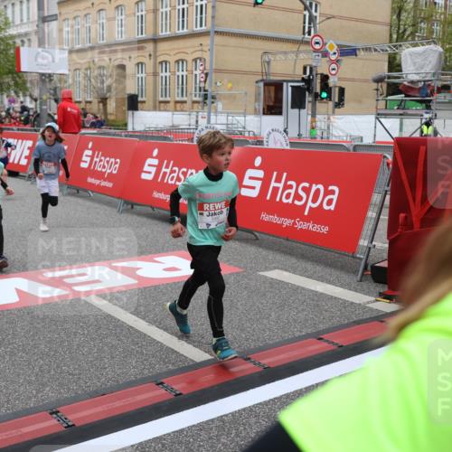 25.04.2026 - Das Zehntel Strokosch-Dieckow http://msf.ph/oto/9619342 25.04.2026 10:56:08 Ziel 5038, 5207, 5486, 5497, 5521, 5880, 5926, 5963, 5977, 5990, 6006, 6354, 6359, 6374, 6498, 6501, 6624, 6905, 6973, 7090, 7177, 7200, 7251, 7258, 7843, 7944, 7948, 8000 meine-sportfotos.de