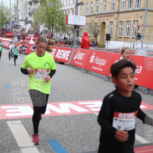 25.04.2026 - Das Zehntel Strokosch-Dieckow http://msf.ph/oto/9619367 25.04.2026 10:56:06 Ziel 5038, 5244, 5250, 5486, 5497, 5521, 5880, 5926, 5927, 5963, 5977, 5990, 6006, 6061, 6221, 6354, 6359, 6498, 6501, 6624, 6973, 7177, 7200, 7251, 7258, 7386, 7838, 7944, 7948 meine-sportfotos.de