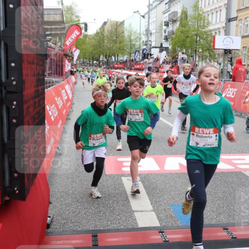 25.04.2026 - Das Zehntel Strokosch-Dieckow http://msf.ph/oto/9619602 25.04.2026 10:56:03 Ziel 5038, 5244, 5250, 5486, 5490, 5497, 5880, 5927, 5963, 5977, 6061, 6221, 6354, 6359, 6498, 6501, 6624, 6973, 6997, 7177, 7200, 7209, 7251, 7386, 7807, 7838, 7944, 7948 meine-sportfotos.de
