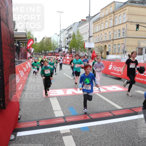25.04.2026 - Das Zehntel Strokosch-Dieckow http://msf.ph/oto/9619735 25.04.2026 10:56:01 Ziel 5244, 5250, 5486, 5490, 5880, 5927, 6007, 6061, 6090, 6221, 6249, 6354, 6359, 6498, 6501, 6997, 7177, 7209, 7386, 7807, 7838, 7944, 7948 meine-sportfotos.de