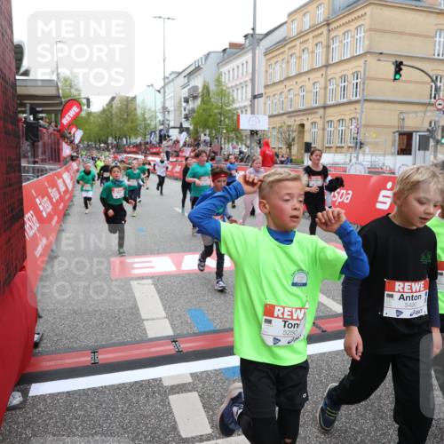 25.04.2026 - Das Zehntel Strokosch-Dieckow http://msf.ph/oto/9619761 25.04.2026 10:56:01 Ziel 5244, 5250, 5486, 5490, 5880, 5927, 6007, 6061, 6090, 6221, 6249, 6354, 6359, 6498, 6501, 6997, 7177, 7209, 7386, 7807, 7838, 7944, 7948 meine-sportfotos.de
