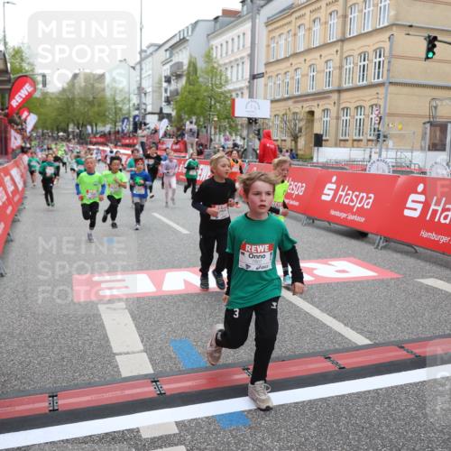 25.04.2026 - Das Zehntel Strokosch-Dieckow http://msf.ph/oto/9619869 25.04.2026 10:55:59 Ziel 5244, 5250, 5394, 5456, 5490, 5927, 6007, 6061, 6090, 6221, 6249, 6997, 7209, 7386, 7517, 7618, 7807, 7838 meine-sportfotos.de