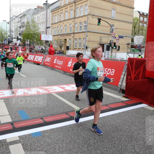 25.04.2026 - Das Zehntel Strokosch-Dieckow http://msf.ph/oto/9619943 25.04.2026 10:55:57 Ziel 5388, 5394, 5456, 5490, 5674, 6007, 6090, 6206, 6249, 6958, 6997, 7209, 7500, 7517, 7618, 7807 meine-sportfotos.de