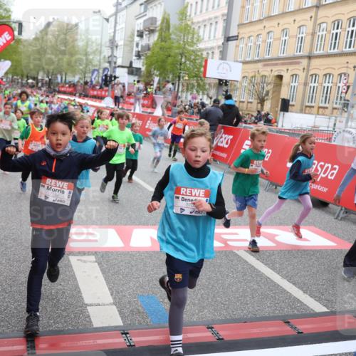 25.04.2026 - Das Zehntel Strokosch-Dieckow http://msf.ph/oto/9620069 25.04.2026 11:00:30 Ziel 5033, 5040, 5198, 5219, 5271, 5286, 5527, 5700, 5715, 5722, 5768, 5918, 6255, 6296, 6337, 6395, 6465, 6473, 6963, 7012, 7013, 7059, 7094, 7124, 7370, 7692, 7751, 7767, 7782, 7812, 7826, 7834, 7844 meine-sportfotos.de