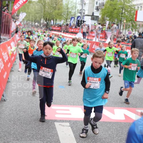25.04.2026 - Das Zehntel Strokosch-Dieckow http://msf.ph/oto/9620092 25.04.2026 11:00:29 Ziel 5033, 5040, 5198, 5286, 5527, 5700, 5715, 5722, 5768, 5918, 5975, 6255, 6296, 6333, 6337, 6465, 6473, 6963, 7012, 7013, 7059, 7094, 7108, 7124, 7370, 7692, 7751, 7782, 7812, 7826, 7834 meine-sportfotos.de