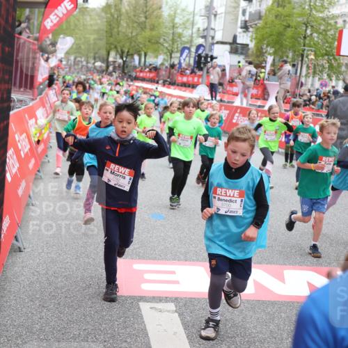 25.04.2026 - Das Zehntel Strokosch-Dieckow http://msf.ph/oto/9620103 25.04.2026 11:00:29 Ziel 5033, 5040, 5198, 5286, 5527, 5700, 5715, 5722, 5768, 5918, 5975, 6255, 6296, 6333, 6337, 6465, 6473, 6963, 7012, 7013, 7059, 7094, 7108, 7124, 7370, 7692, 7751, 7782, 7812, 7826, 7834 meine-sportfotos.de