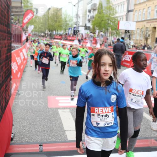 25.04.2026 - Das Zehntel Strokosch-Dieckow http://msf.ph/oto/9620127 25.04.2026 11:00:28 Ziel 5033, 5198, 5501, 5527, 5700, 5715, 5722, 5768, 5918, 5975, 6255, 6296, 6303, 6333, 6337, 6465, 6473, 6577, 6963, 7012, 7013, 7059, 7108, 7124, 7155, 7631, 7633, 7692, 7751, 7782, 7812, 7826, 7834 meine-sportfotos.de