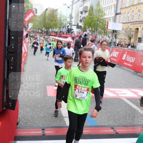 25.04.2026 - Das Zehntel Strokosch-Dieckow http://msf.ph/oto/9620254 25.04.2026 11:00:26 Ziel 5033, 5198, 5501, 5527, 5702, 5768, 5918, 5975, 6196, 6255, 6296, 6303, 6333, 6337, 6465, 6473, 6483, 6546, 6573, 6577, 6963, 6998, 7012, 7013, 7059, 7108, 7124, 7140, 7155, 7174, 7631, 7633, 7692, 7812, 7826, 7993 meine-sportfotos.de