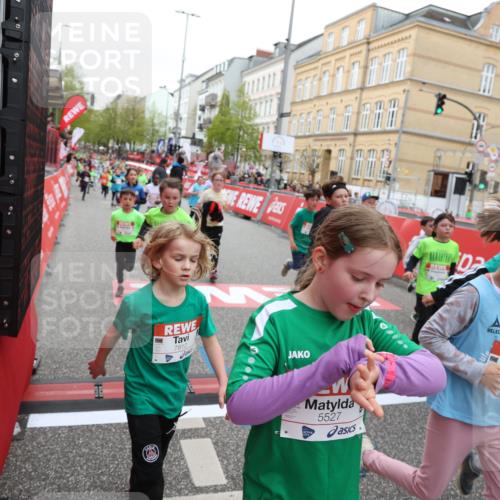 25.04.2026 - Das Zehntel Strokosch-Dieckow http://msf.ph/oto/9620279 25.04.2026 11:00:25 Ziel 5198, 5501, 5527, 5702, 5911, 5918, 5975, 6196, 6255, 6296, 6303, 6333, 6337, 6465, 6473, 6483, 6536, 6546, 6573, 6577, 6963, 6998, 7012, 7013, 7059, 7108, 7124, 7140, 7155, 7174, 7179, 7631, 7633, 7692, 7812, 7826, 7993 meine-sportfotos.de