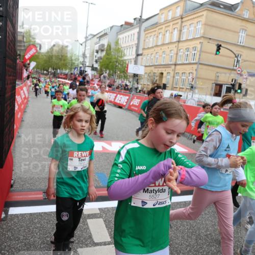 25.04.2026 - Das Zehntel Strokosch-Dieckow http://msf.ph/oto/9620290 25.04.2026 11:00:25 Ziel 5198, 5501, 5527, 5702, 5911, 5918, 5975, 6196, 6255, 6296, 6303, 6333, 6337, 6465, 6473, 6483, 6536, 6546, 6573, 6577, 6963, 6998, 7012, 7013, 7059, 7108, 7124, 7140, 7155, 7174, 7179, 7631, 7633, 7692, 7812, 7826, 7993 meine-sportfotos.de