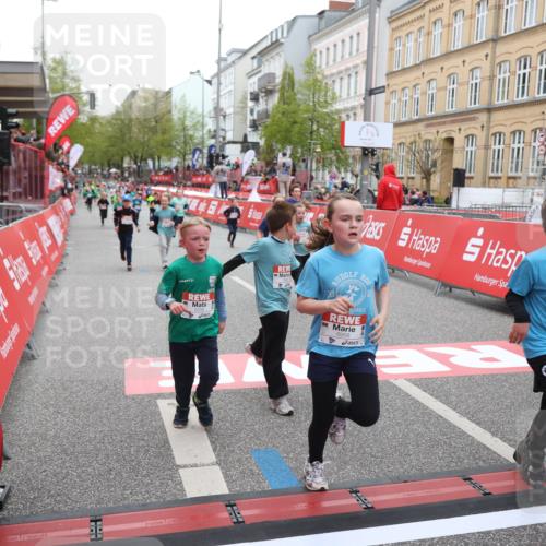 25.04.2026 - Das Zehntel Strokosch-Dieckow http://msf.ph/oto/9620339 25.04.2026 10:55:51 Ziel 5116, 5388, 5394, 5456, 5674, 5923, 5959, 6206, 6299, 6322, 6406, 6909, 6958, 7500, 7618, 7837, 7856, 7893 meine-sportfotos.de