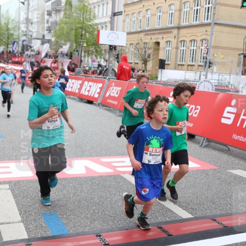 25.04.2026 - Das Zehntel Strokosch-Dieckow http://msf.ph/oto/9620541 25.04.2026 10:55:49 Ziel 5116, 5388, 5798, 5923, 5959, 6206, 6299, 6322, 6404, 6406, 6909, 6958, 7500, 7837, 7856, 7893 meine-sportfotos.de