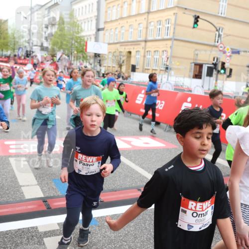 25.04.2026 - Das Zehntel Strokosch-Dieckow http://msf.ph/oto/9620587 25.04.2026 11:00:22 Ziel 5340, 5501, 5527, 5702, 5799, 5911, 5918, 5951, 5972, 5975, 6196, 6285, 6303, 6333, 6465, 6483, 6536, 6541, 6546, 6573, 6577, 6581, 6584, 6597, 6963, 6998, 7059, 7108, 7140, 7155, 7174, 7179, 7631, 7633, 7692, 7812, 7993 meine-sportfotos.de